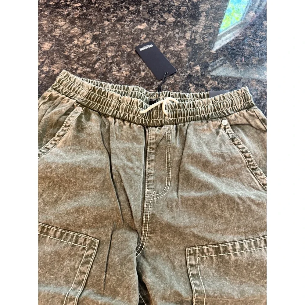 True Religion Vinny Carpenter Big T Pants‎ Kalamata Green 109994C Mens 32 NEW